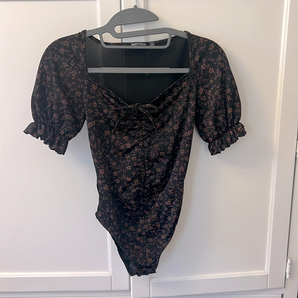Nastygal size 2 body suit, never worn!
